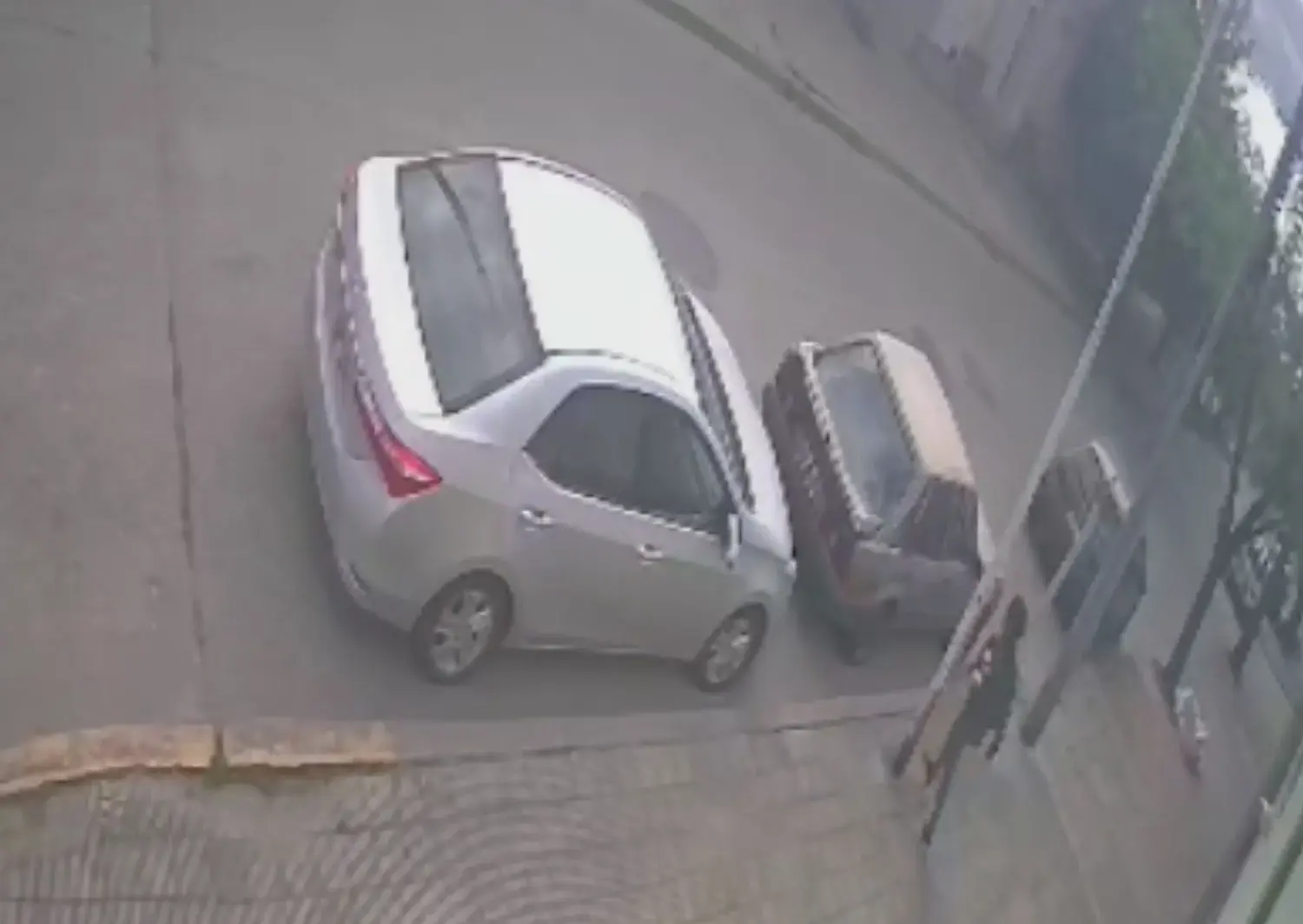 [VIDEO] Ola de robos a autos estacionados: cuatro hechos en menos de una semana