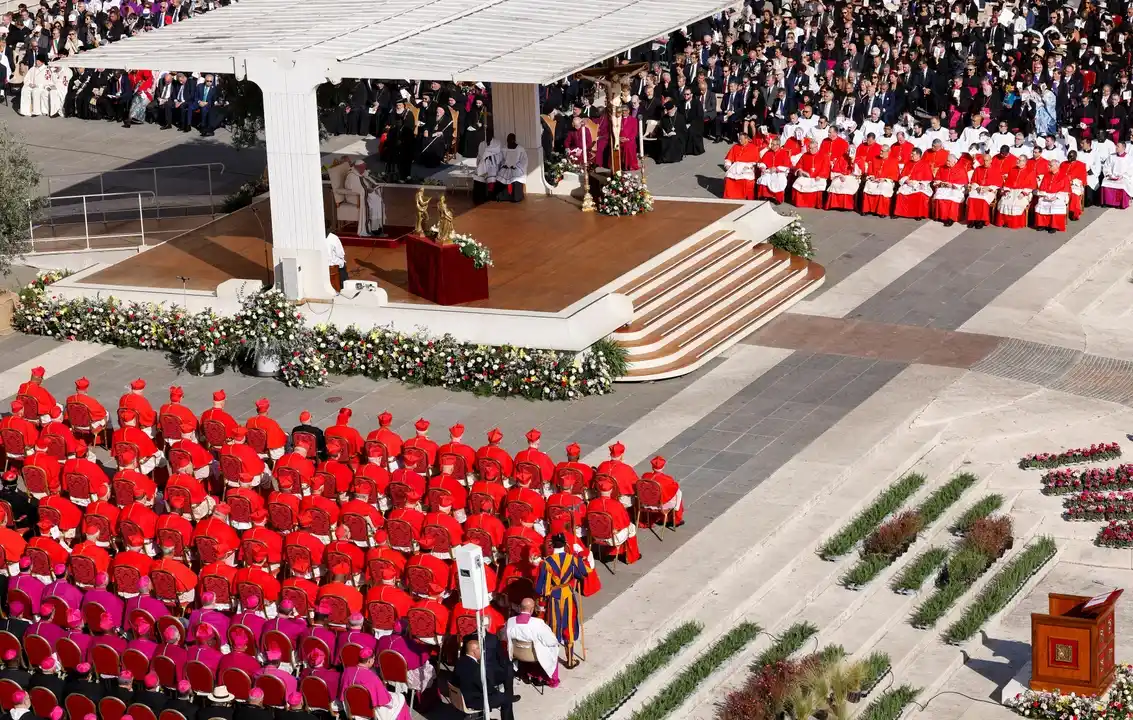 Comienza en el cónclave para elegir al sucesor del papa Francisco: todo lo que hay que saber