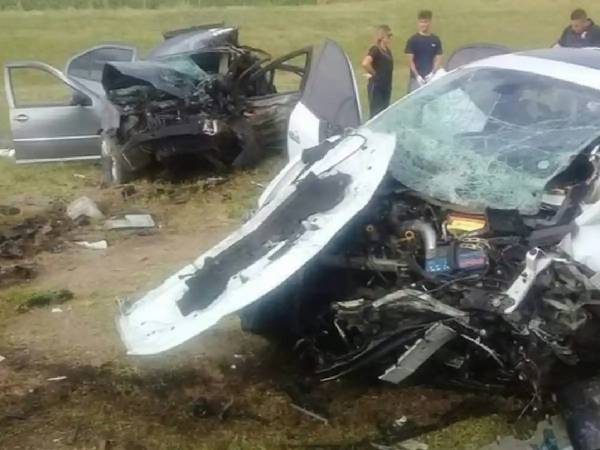 Dos muertos y ocho heridos en un choque cerca de Río Cuarto