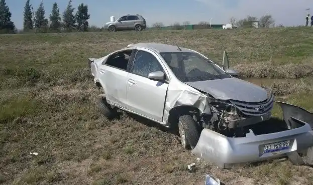 Un uruguayense despistó y se salvó de milagro