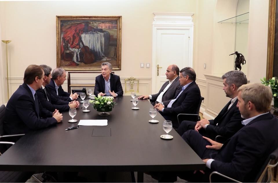 El Presidente se reunió con los gobernadores de Córdoba, Entre Ríos, Tucumán, San Juan y Chaco