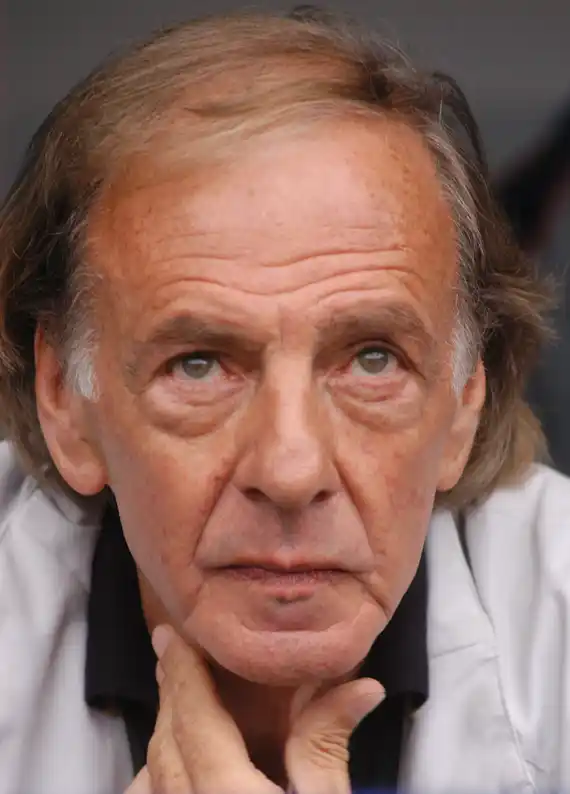 Un luchador que se fue defendiendo a los clubes