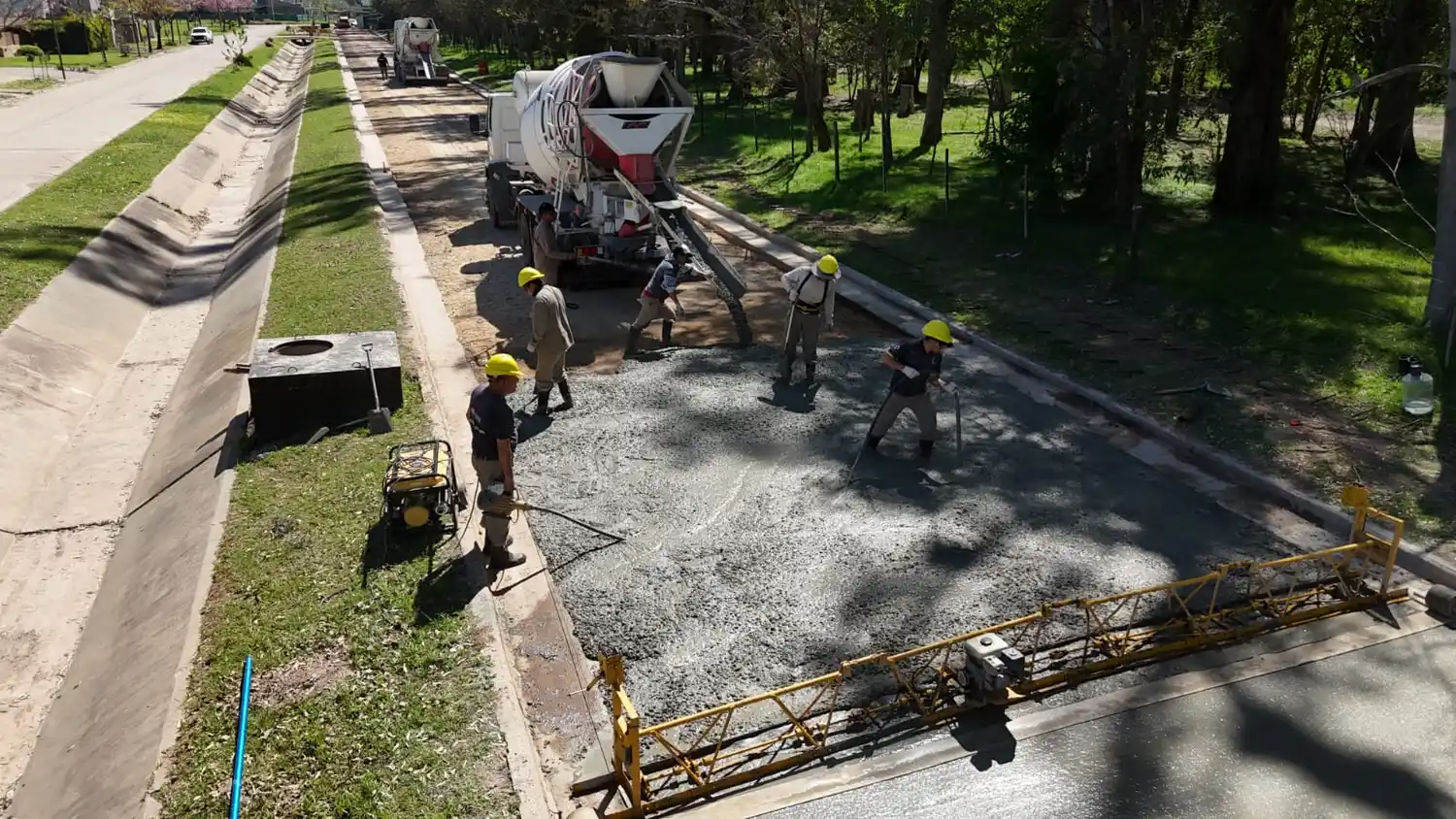 Avanza la pavimentación de Avenida Muriel