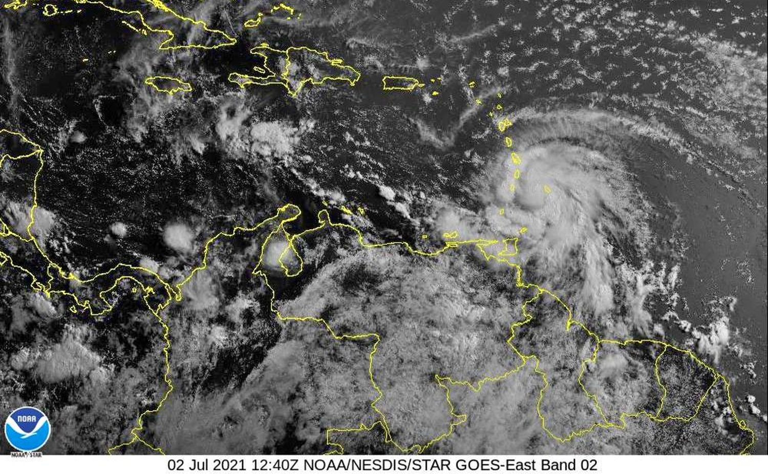 Huracán Elsa: aeropuertos cerrados y vuelos cancelados en el Caribe Oriental