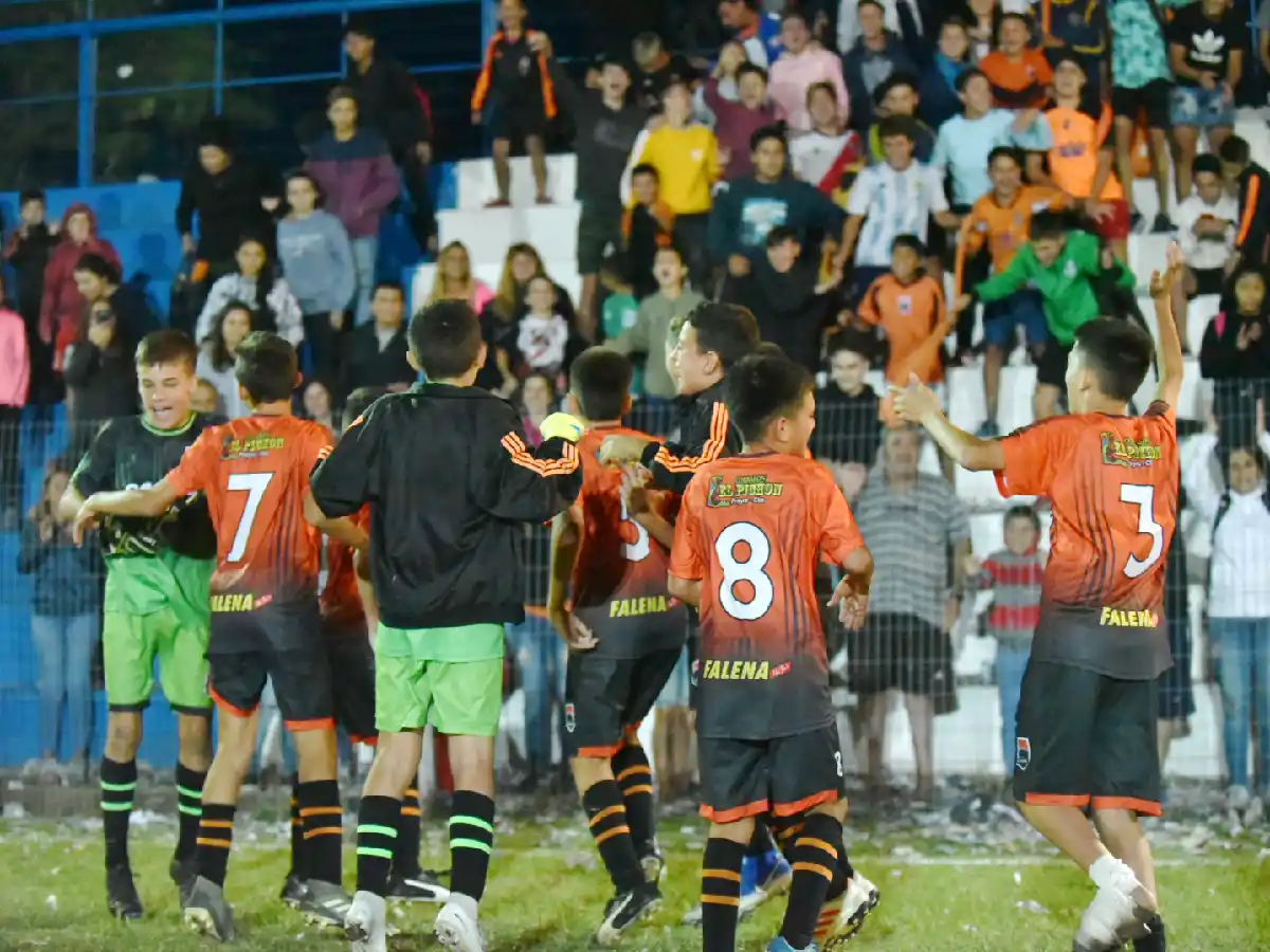 Con el tiro del final, Savio se metió en semifinales