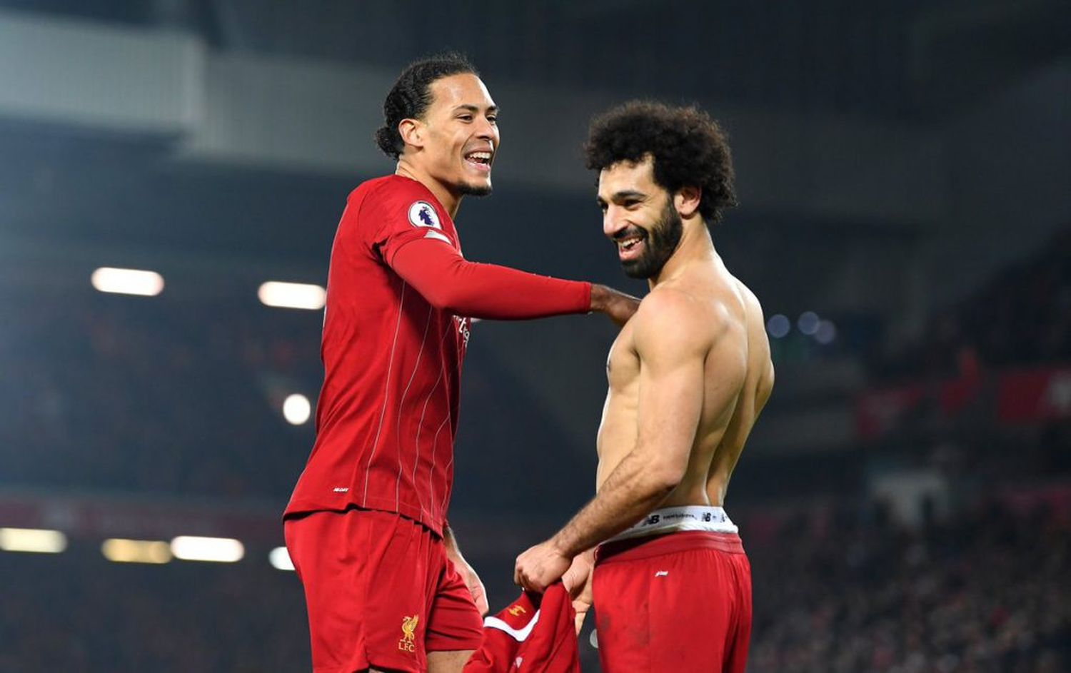 Liverpool volvió a ganar y se escapa en la punta