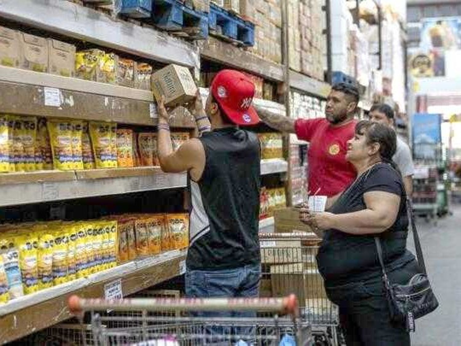 La inflación de abril fue de 2,8%, según 
el Indec después de la salida del cepo
