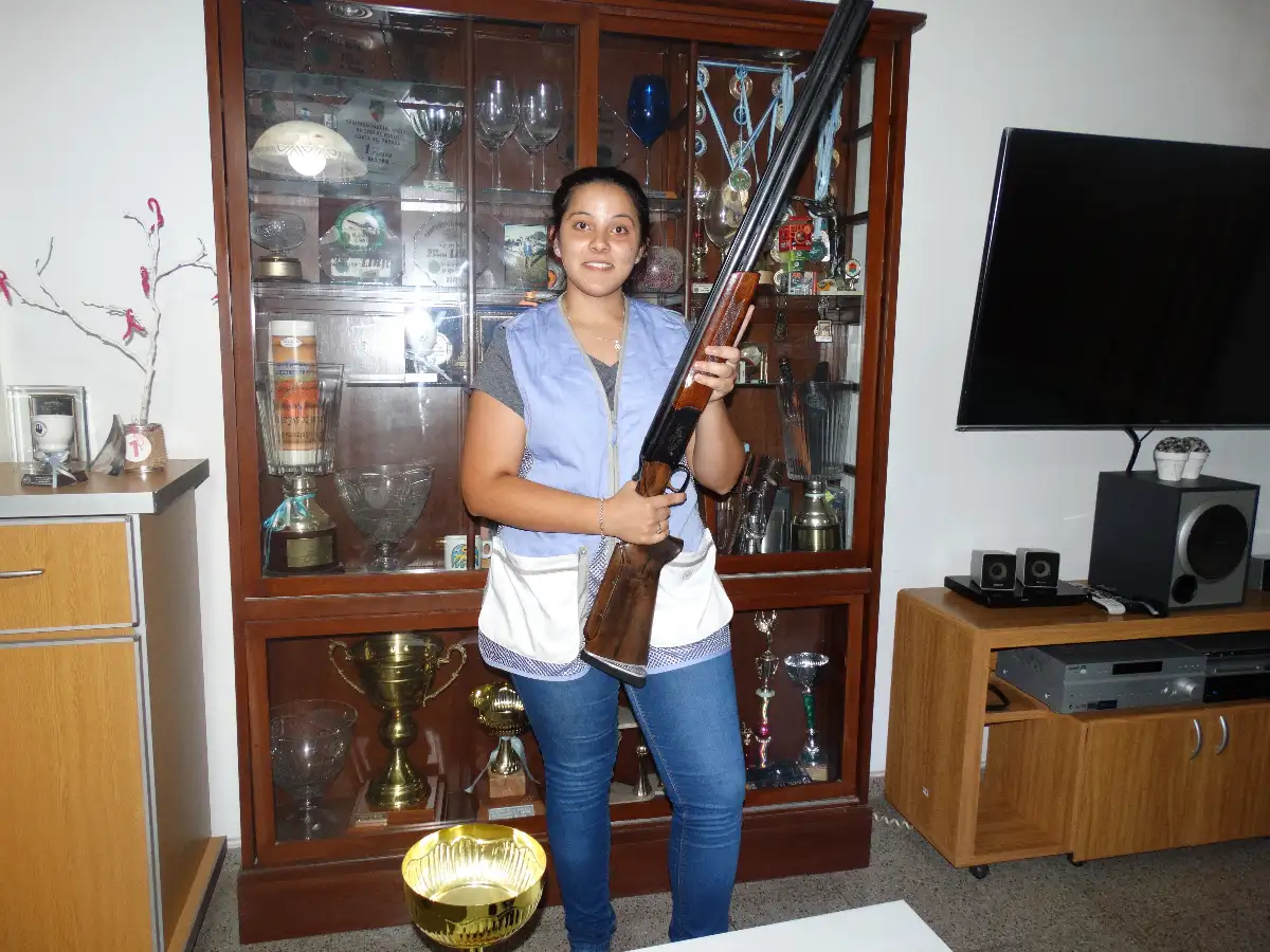 Mujer de armas llevar  