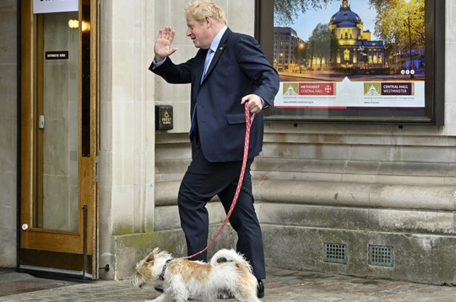 Abuchearon a Boris Johnson en el homenaje a la reina Isabel II