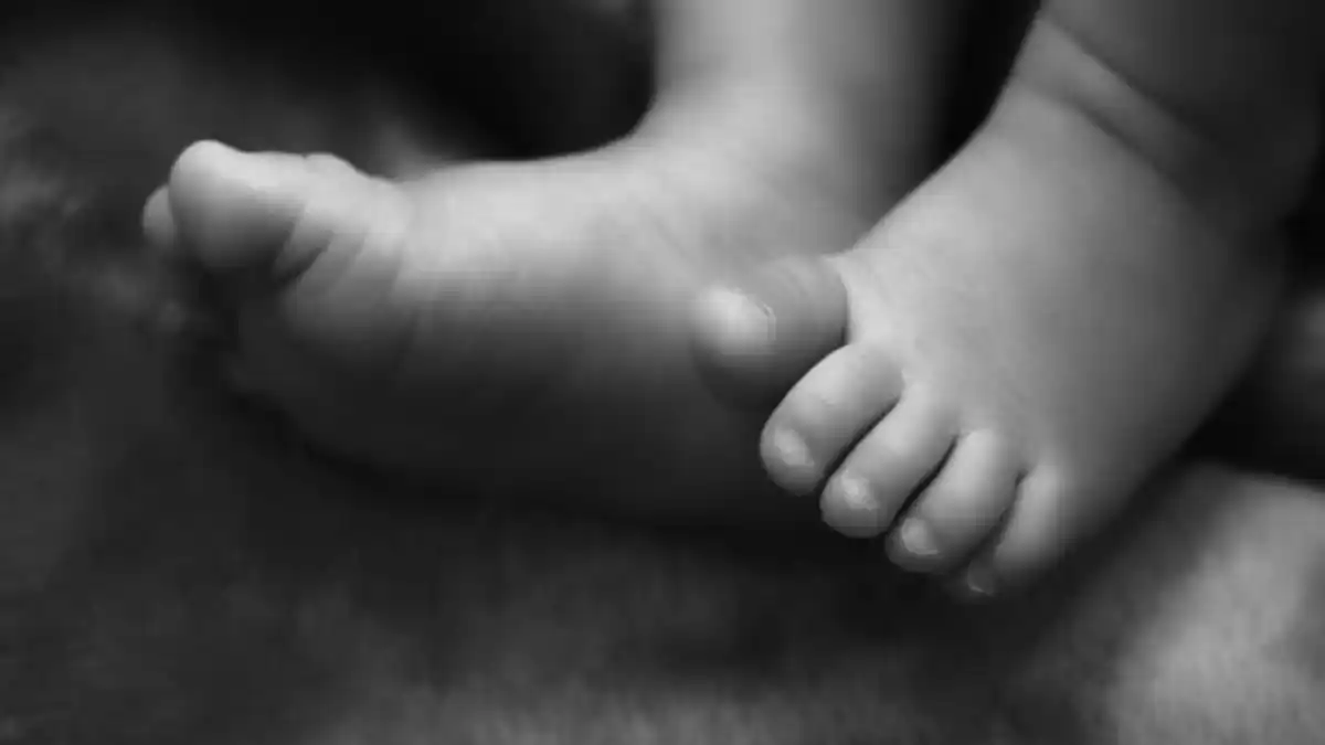 LA MADRE CÓMPLICE: preso un joven por maltratar, violar y matar a un niño de un año de edad en Apure