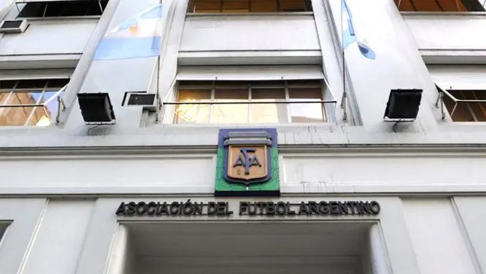 Polémica por un «manual de género» de la AFA
