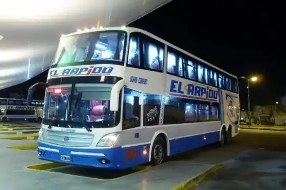 Mar del Plata: Tras cinco días, en "El Rápido" continúan de paro por falta de pago