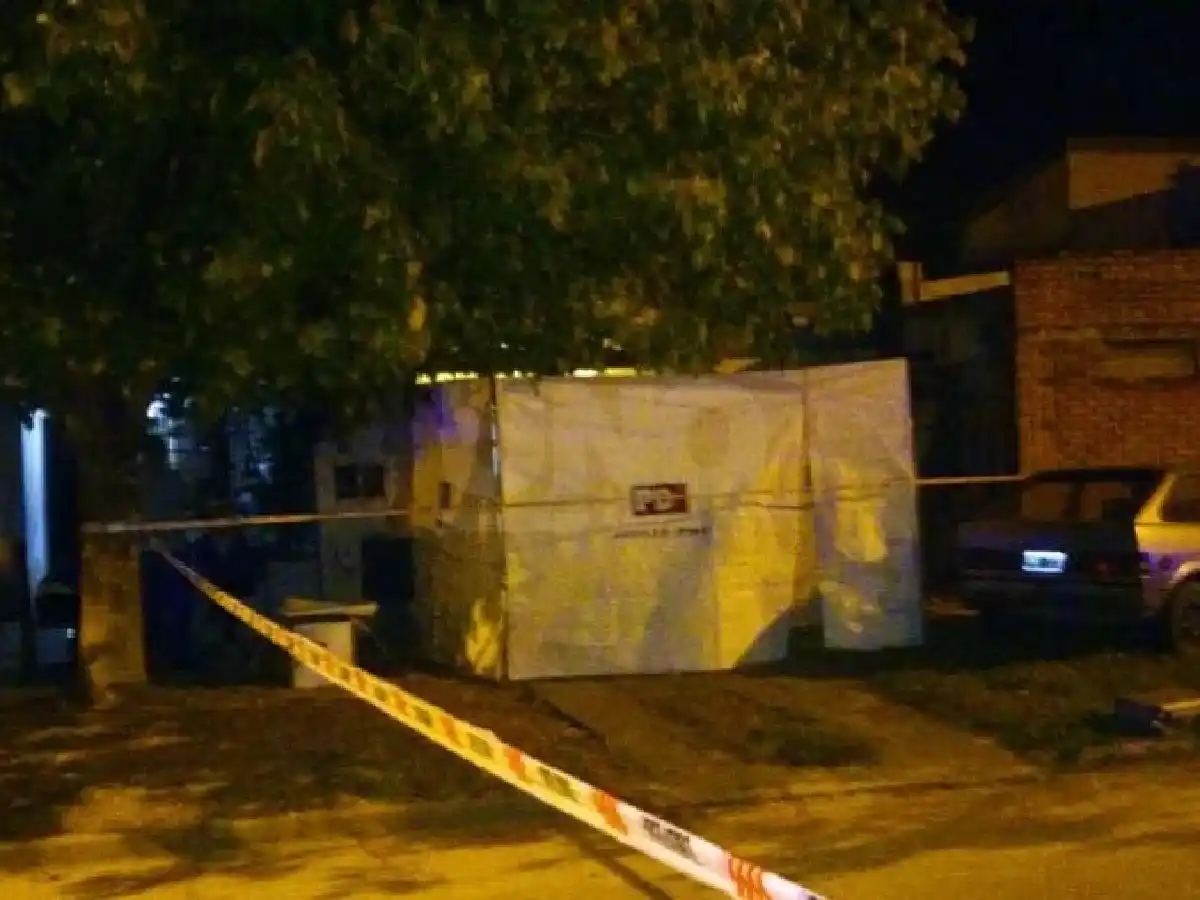 Asesinaron con tres balazos a un hombre en Santo Tomé