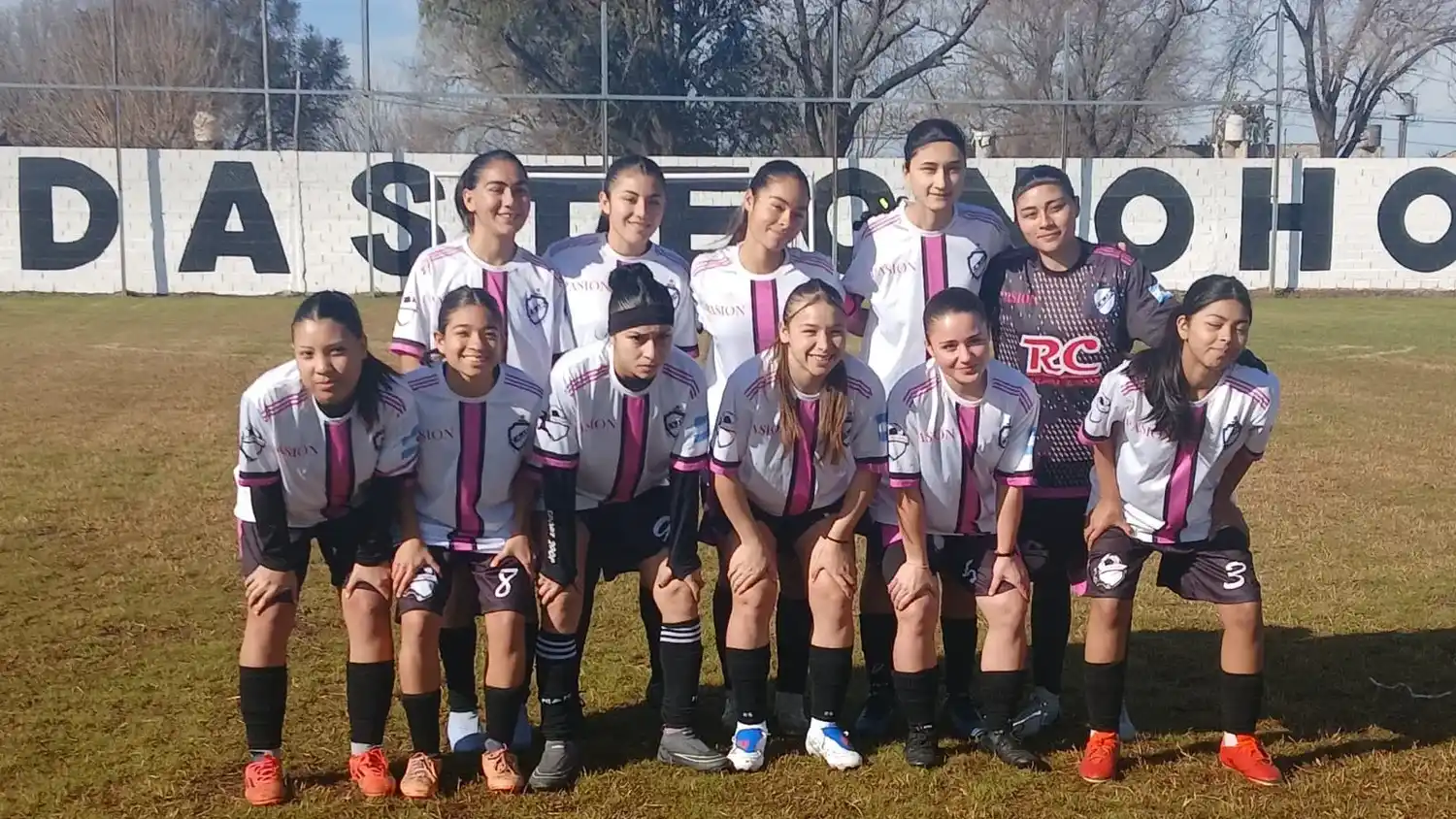 Futbol femenino - 3