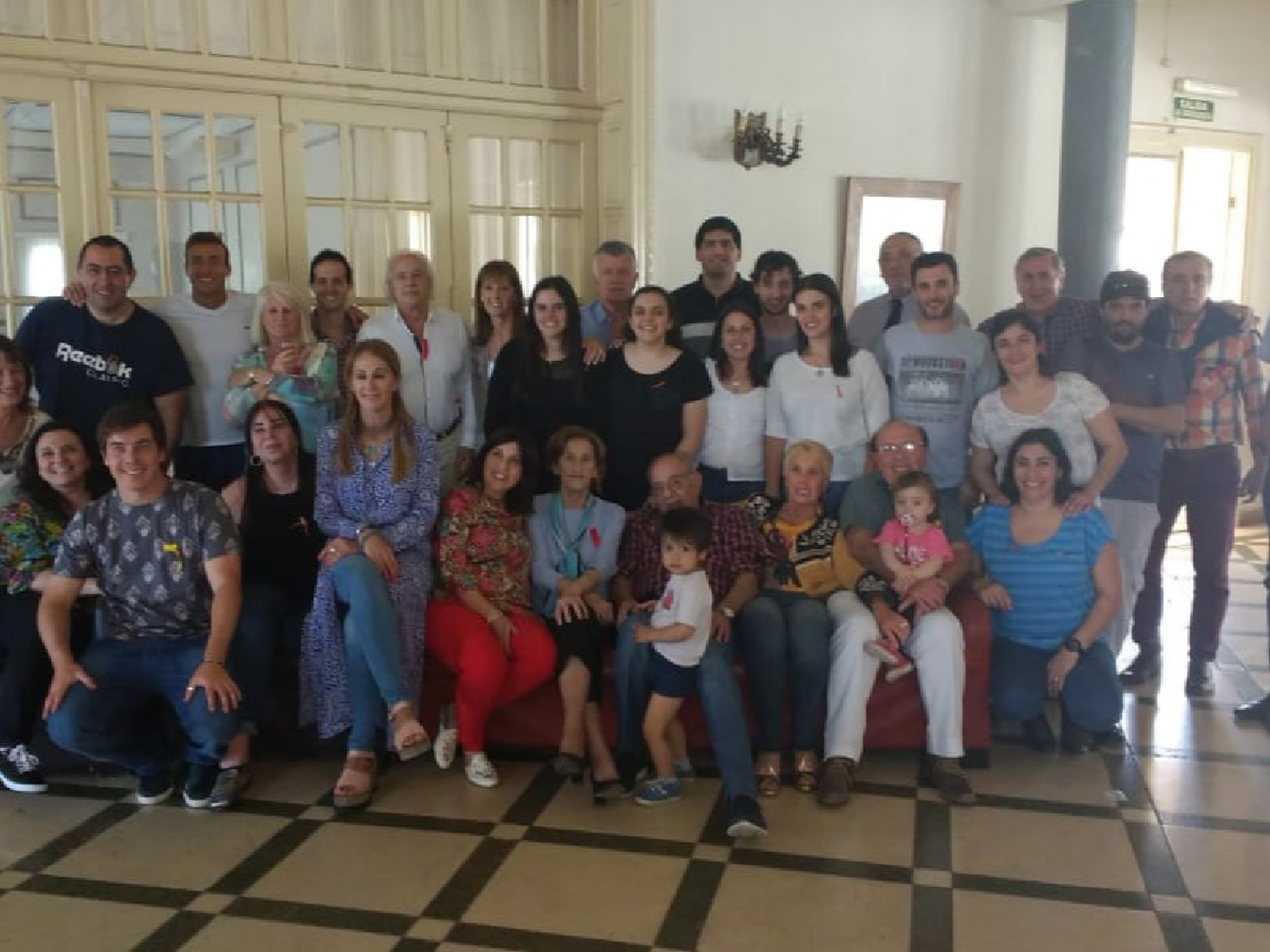 La familia Casermeiro se reencontró para recordar a los abuelos inmigrantes