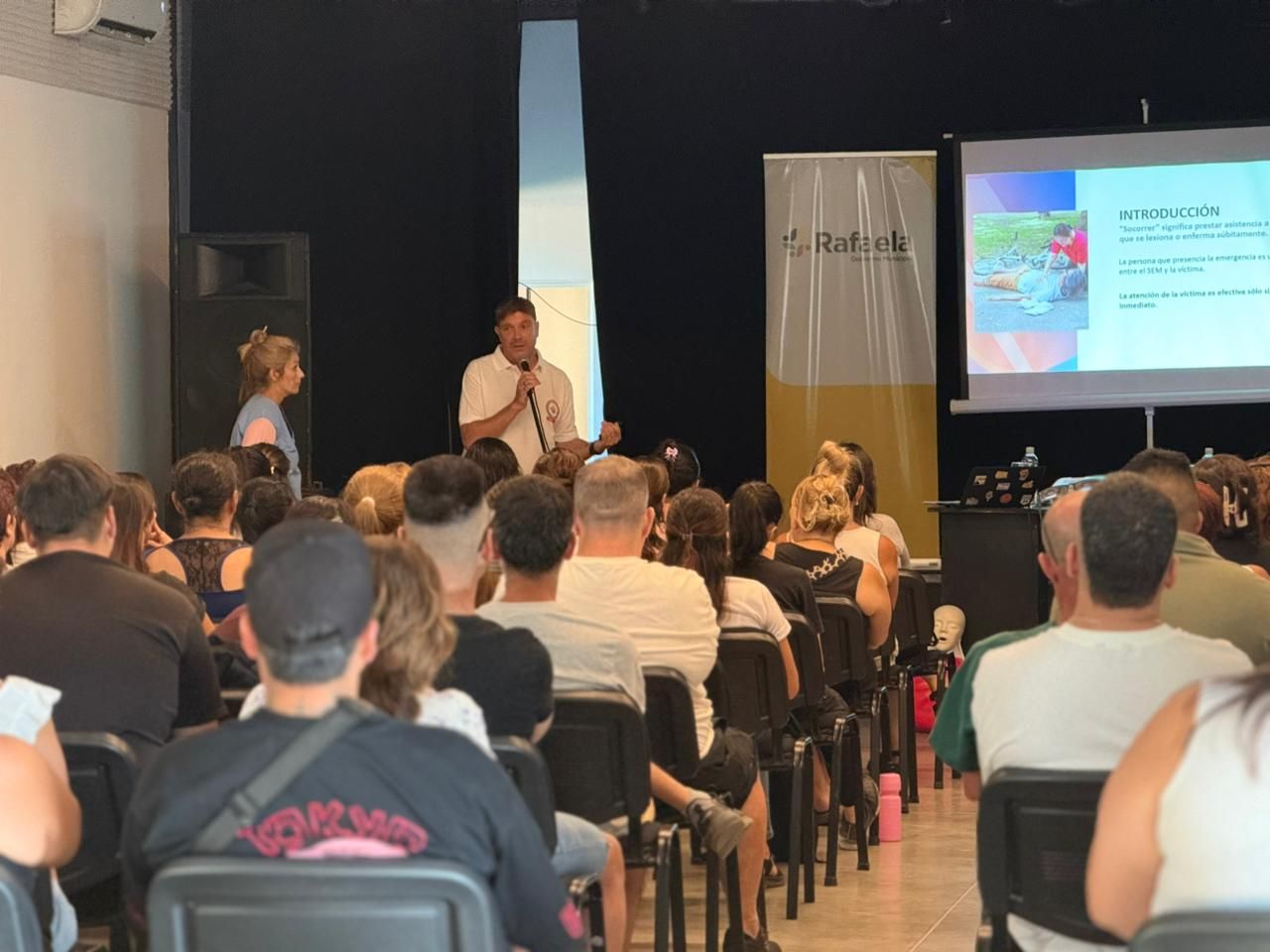 95 vecinos participaron de la capacitación en Primeros Auxilios