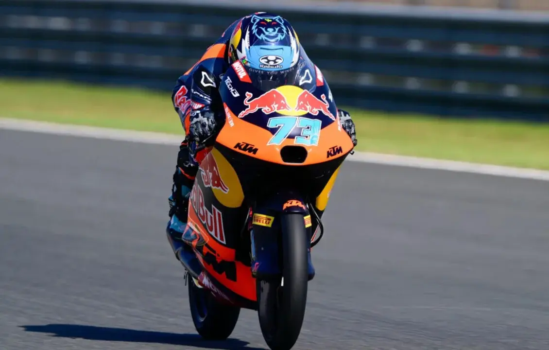 Perrone brilla en Moto 3. Fotografía: Agencia Noticias Argentinas / redes sociales