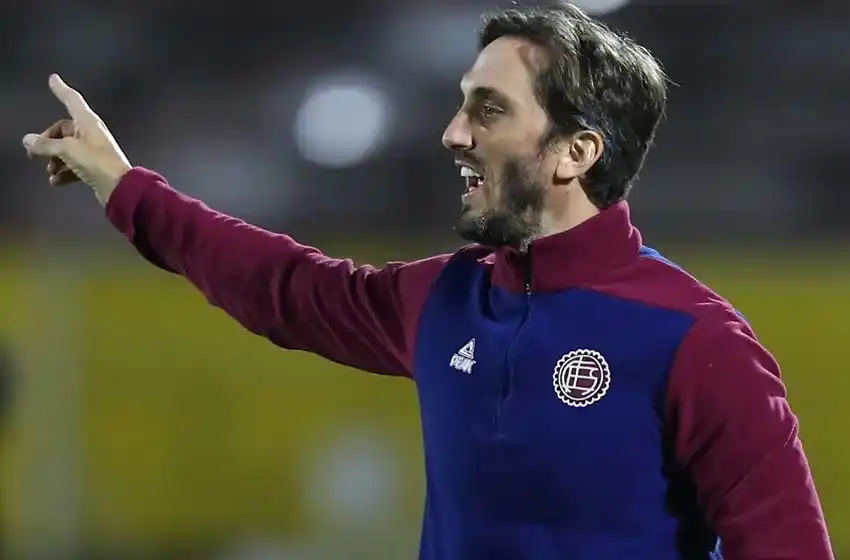 Tras la salida del Kily González, Luis Zubeldía aparece como principal candidato a ser el DT de Central