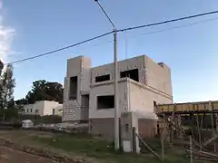 Propietario de la manzana de Don Bosco cruzó a la Asamblea y defendió inversiones en infraestructura
