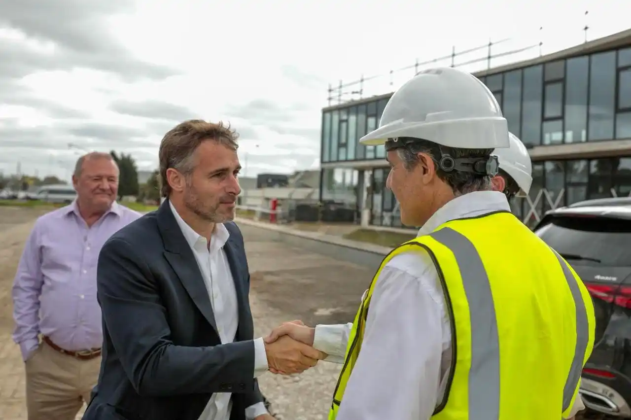 Achával en el parque industrial