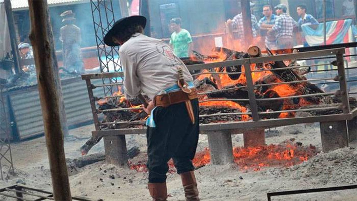 Anunciaron la realización de la Fiesta del Asado con cuero 2020, en Viale