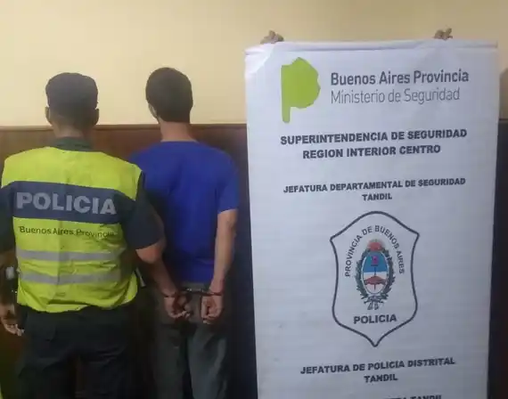 Dieron con las personas sospechadas de robarle a una mujer en vía pública