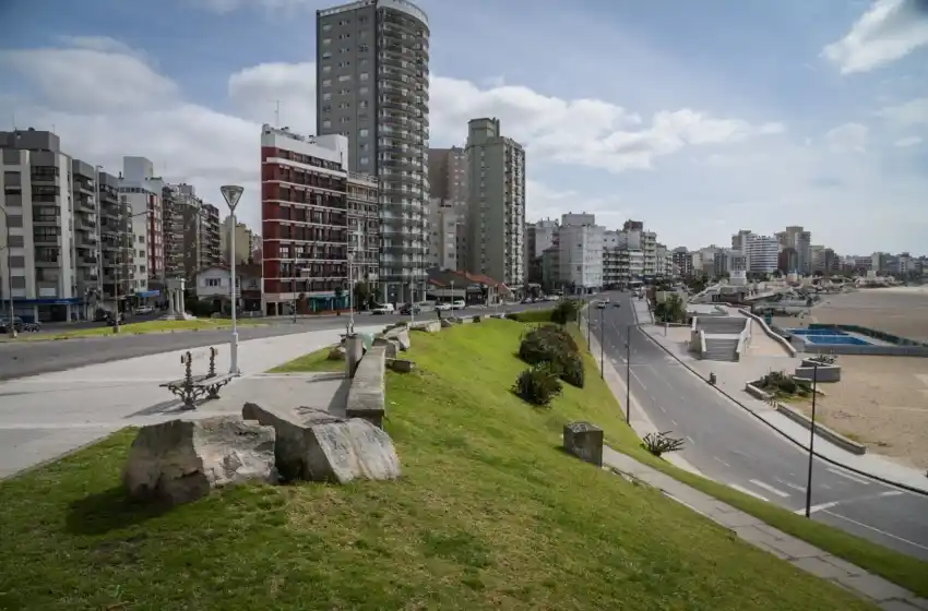 Montenegro agradeció el esfuerzo de los marplatenses: "No aflojemos para poder reabrir pronto"