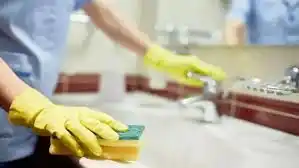 Vacaciones para el sector doméstico: cuántos días corresponden y más detalles