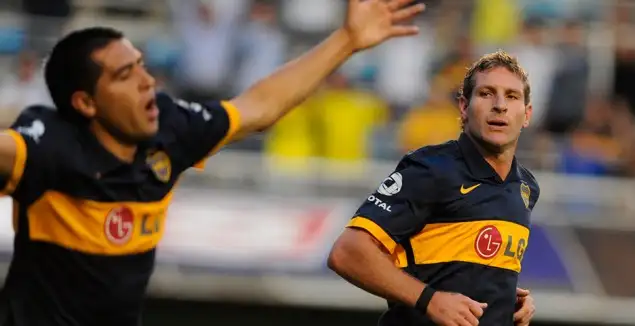 El motivo de la pelea entre Palermo y Riquelme 