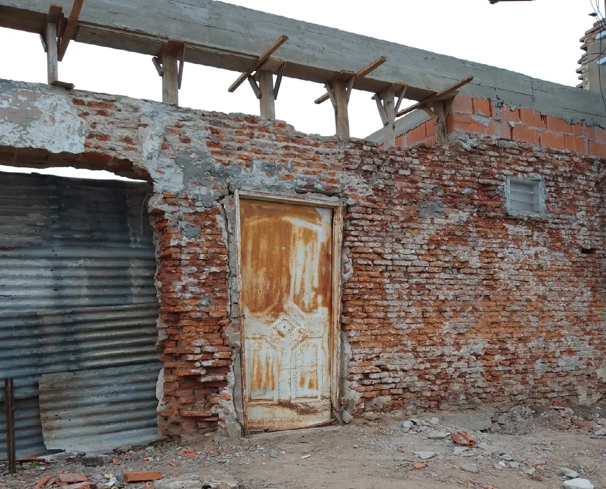 Robaron todo de la obra