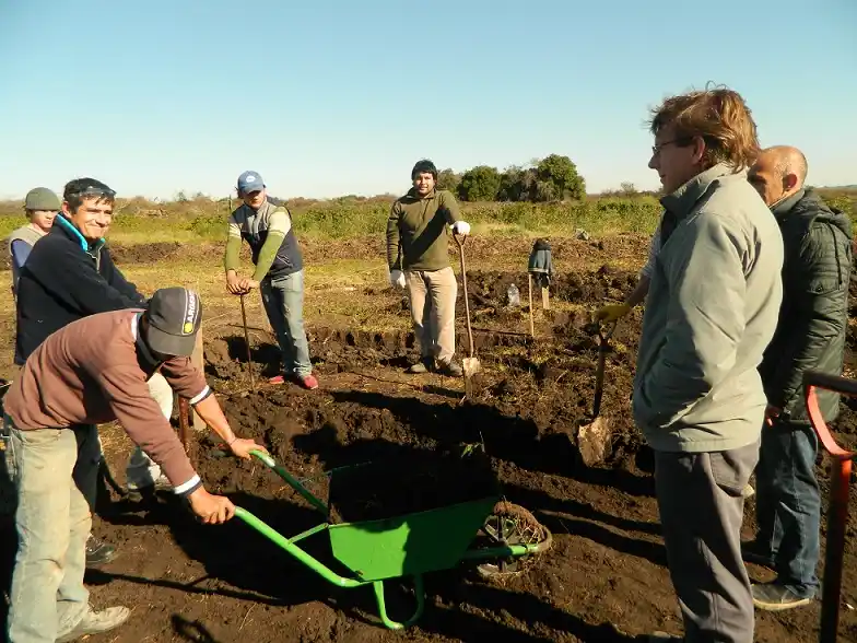 Comenzaron a construir las 40 viviendas para los vecinos del asentamiento Norte