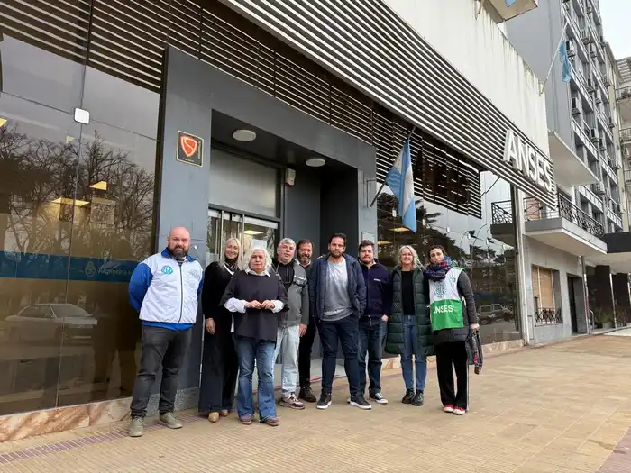 "Acá trabajaba Paula": compañeros de Paula Strada piden por su reincorporación en Anses