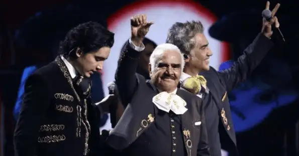 Álex, Alejandro y Vicente Fernández. Foto AFP