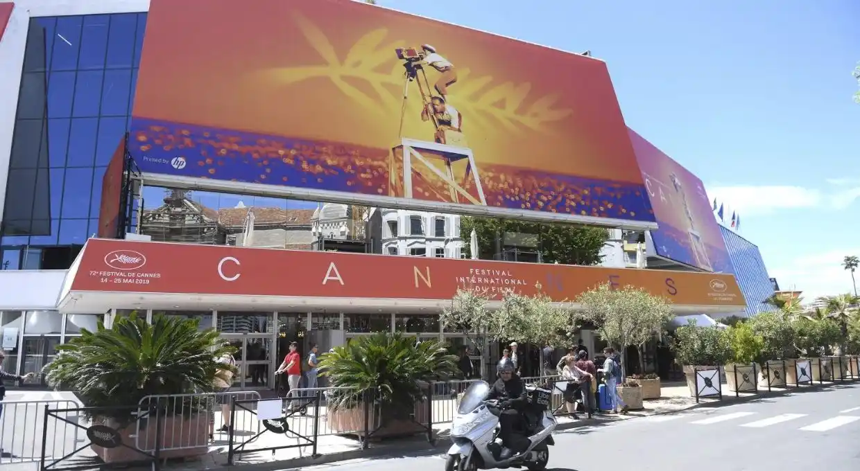 Posponen el festival de Cannes por el coronavirus