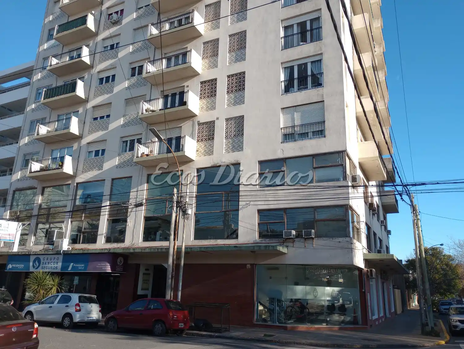 Edificio Italia, en 56 y 61