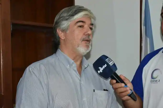 “La oposición quiere desestabilizar al Gobierno con falsas noticias”