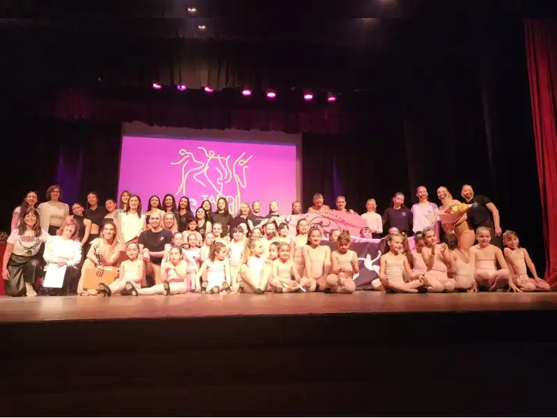 La final de Tandil Baila se realizará el domingo 1 de diciembre, desde las 18 horas en el Anfiteatro Martín Fierro.