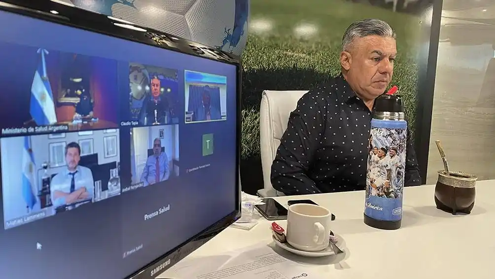 El Gobierno y la AFA acordaron respetar "con firmeza" el aforo del 50% en los estadios