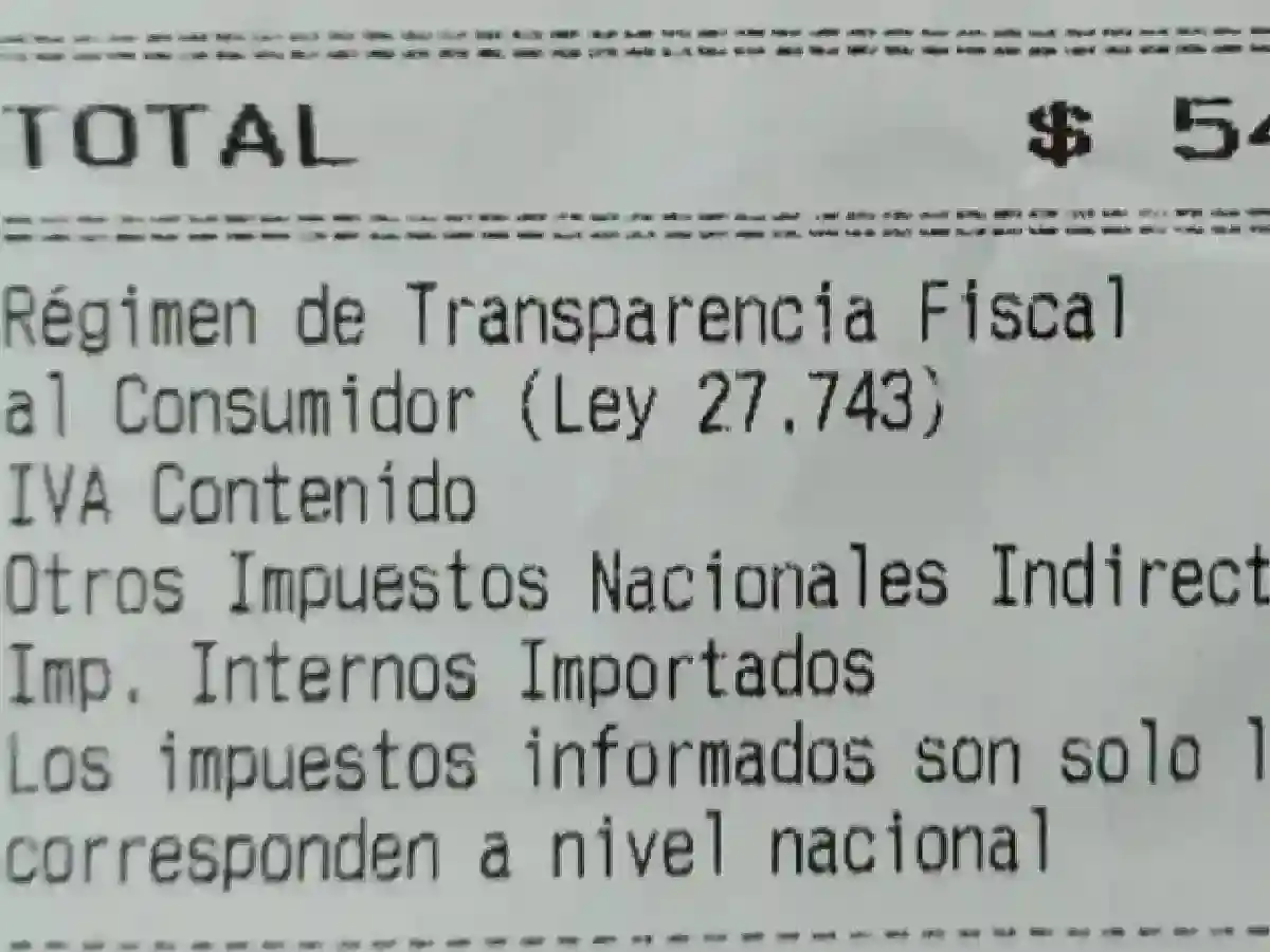 Los tickets sólo detallan los tributos nacionales.