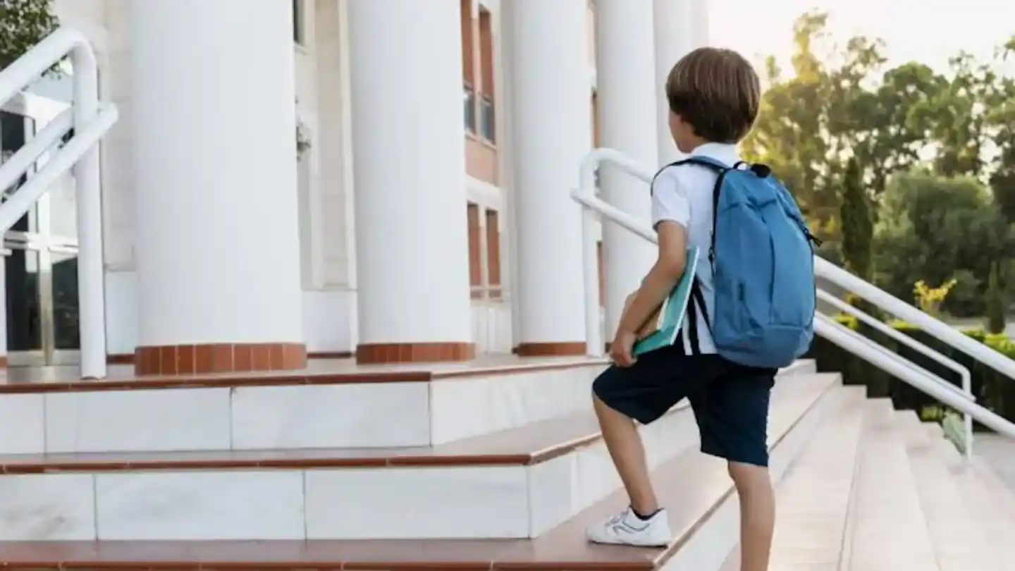 Contar baldosas o escalones en la infancia podría ayudar a entrenar la atención