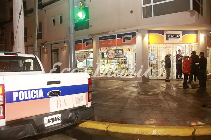 Tras el asalto a un comercio de la Villa descubren una huella dactilar