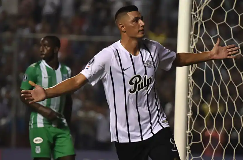 Libertad venció a Nacional de Medellín y se quedó con el primer chico