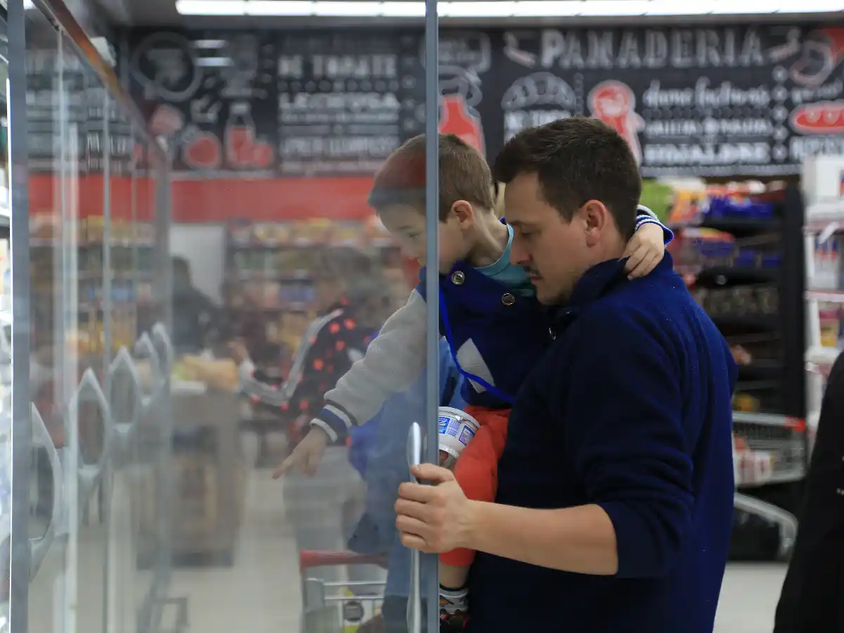 El consumo, en caída libre: bajaron  por cuarto mes seguido las ventas 