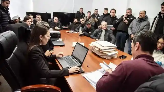 Vialidad provincial lanza licitaciones para comprar 56 máquinas viales