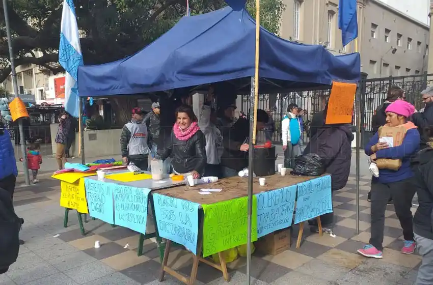 "Estamos siendo desalojados de una vida digna, hace mucho tiempo"