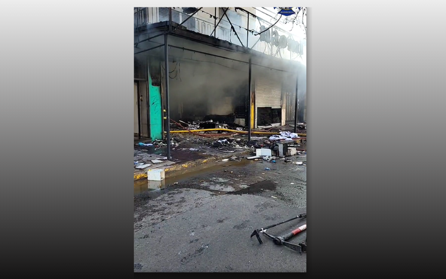 Incendio y destrucción total en local comercial de Burzaco