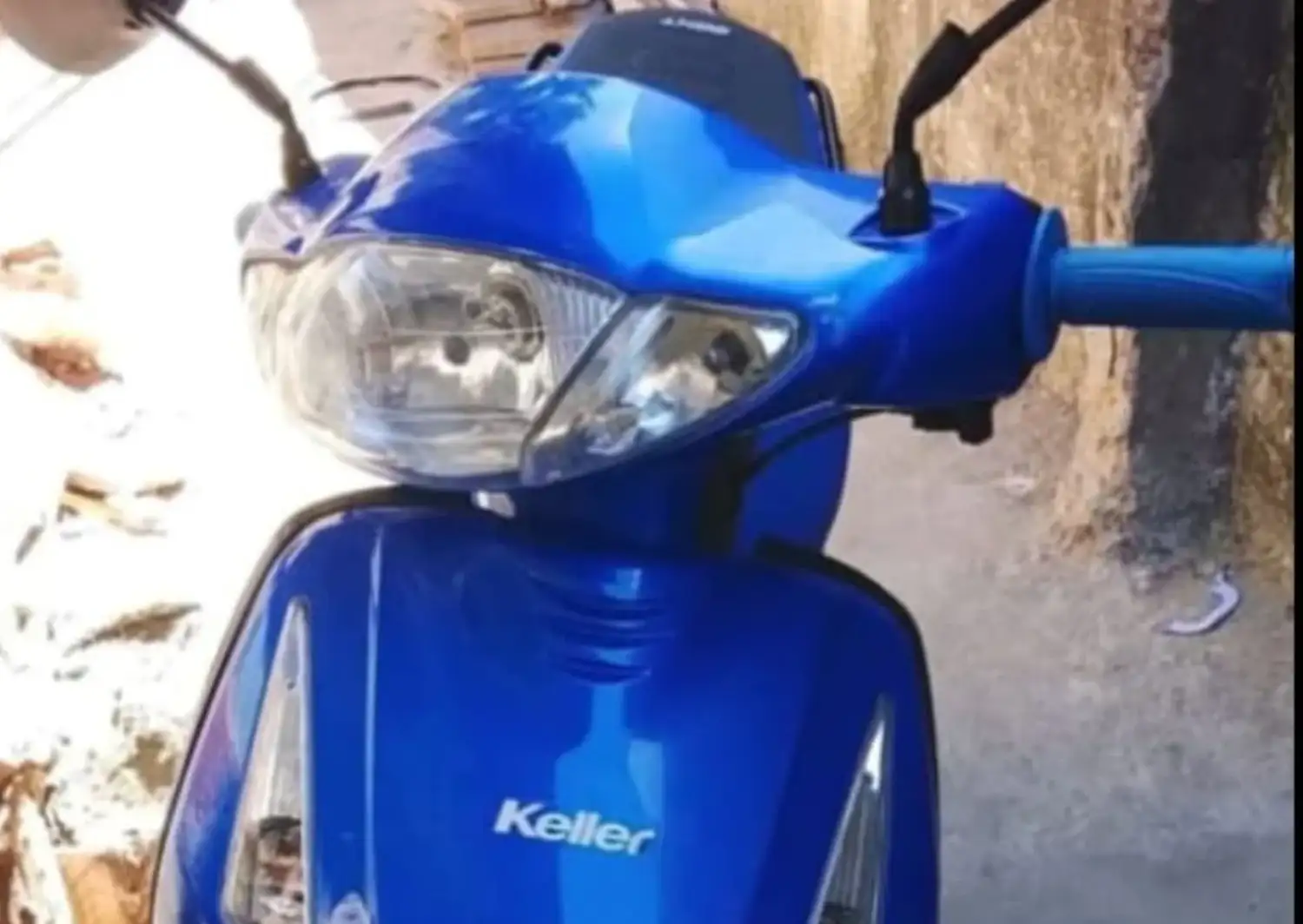 Motocicleta robada en Benefactoras Sampedrinas
