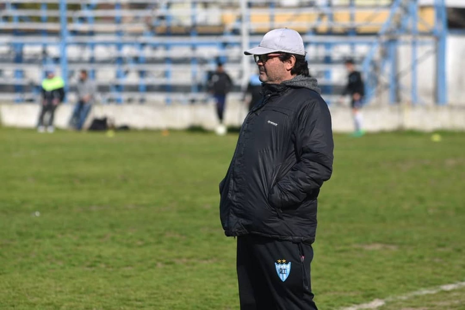 Las lesiones ponen dudas en el equipo titular de Juventud Unida