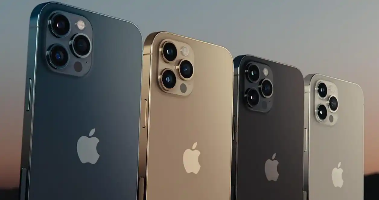 Apple debería pagar casi 2 millones de dólares por no incluir el cargador en la caja del iPhone 12