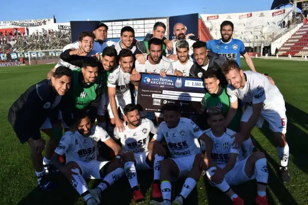 Central Córdoba se hizo un lugar en los octavos